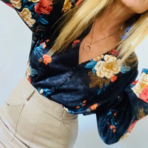 🥰 Blusa Vintage bordada flores T/44